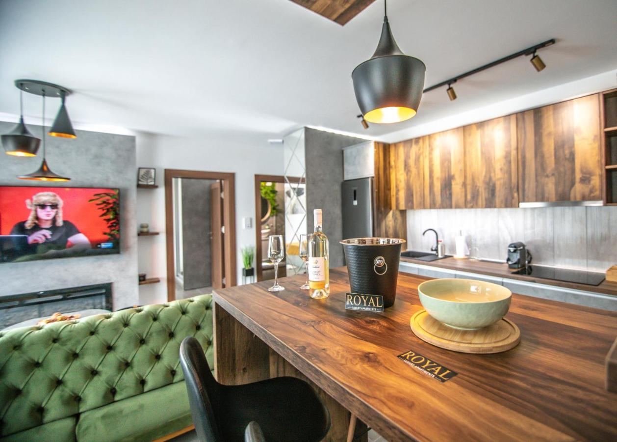 Royal Luxury Apartment Vrsac Exterior photo