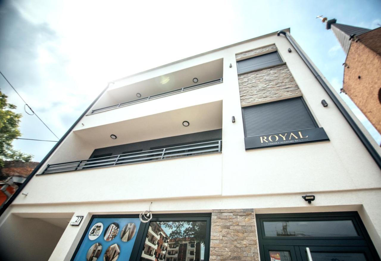 Royal Luxury Apartment Vrsac Exterior photo
