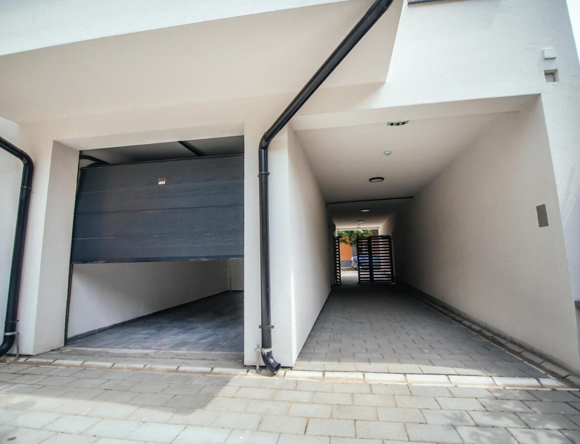 Royal Luxury Apartment Vrsac Exterior photo